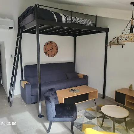 Petite Maison Cosy Hébergement de vacances *